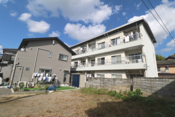 右山コーポ（１LDK）