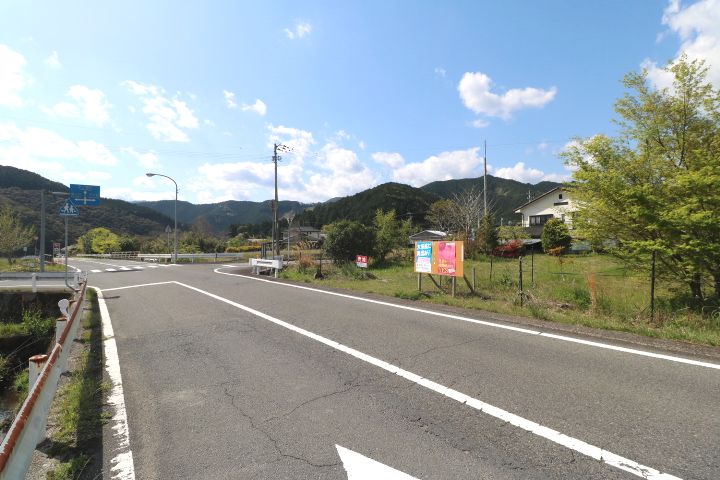 売地　三原村柚ノ木（308.5坪）